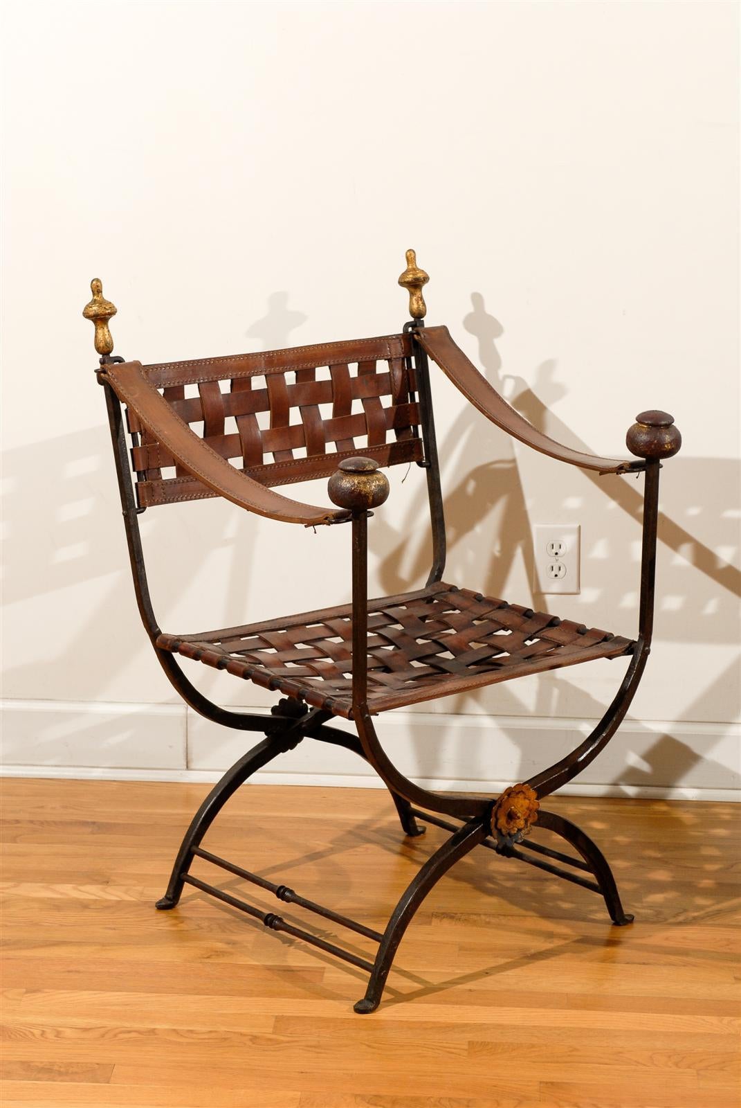Pair of Italian Campaign Savonarola Chairs with Woven Leather Seats, circa 1960 5