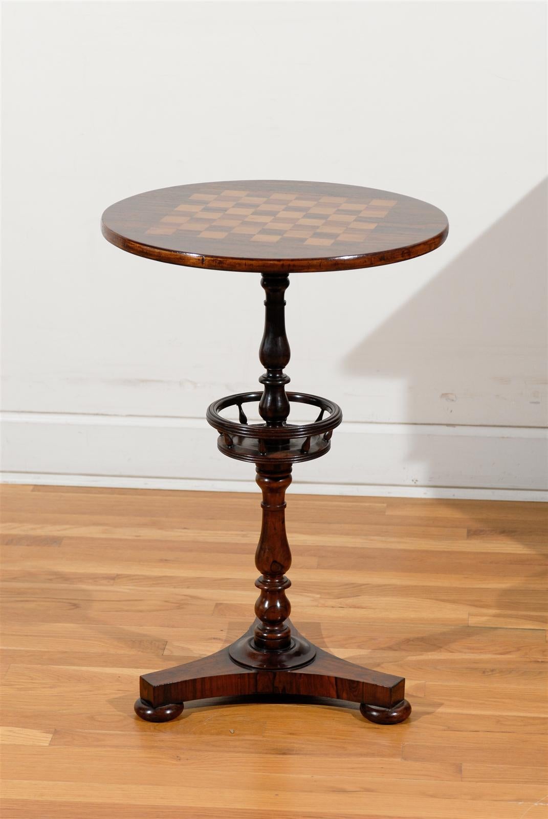 English 1870s Rosewood Pedestal Gueridon Games Table with Checkerboard Inlay 2