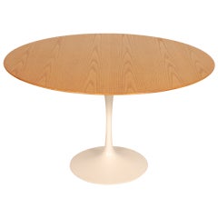 Eero Saarinen Dining Table Knoll