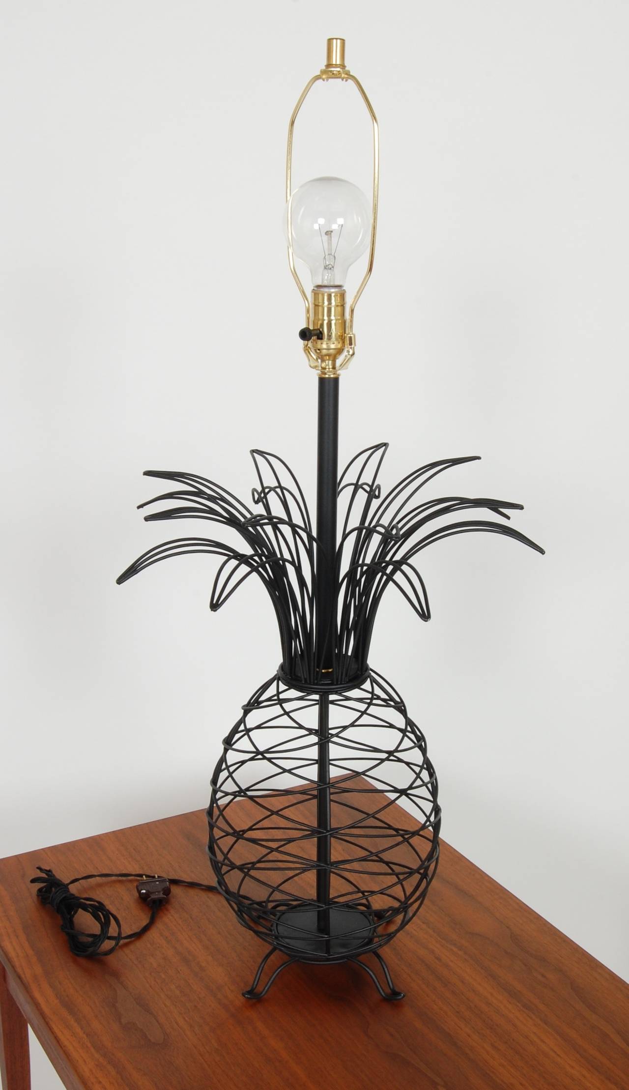 Mid-Century Modern Wire Form Pineapple Lamp