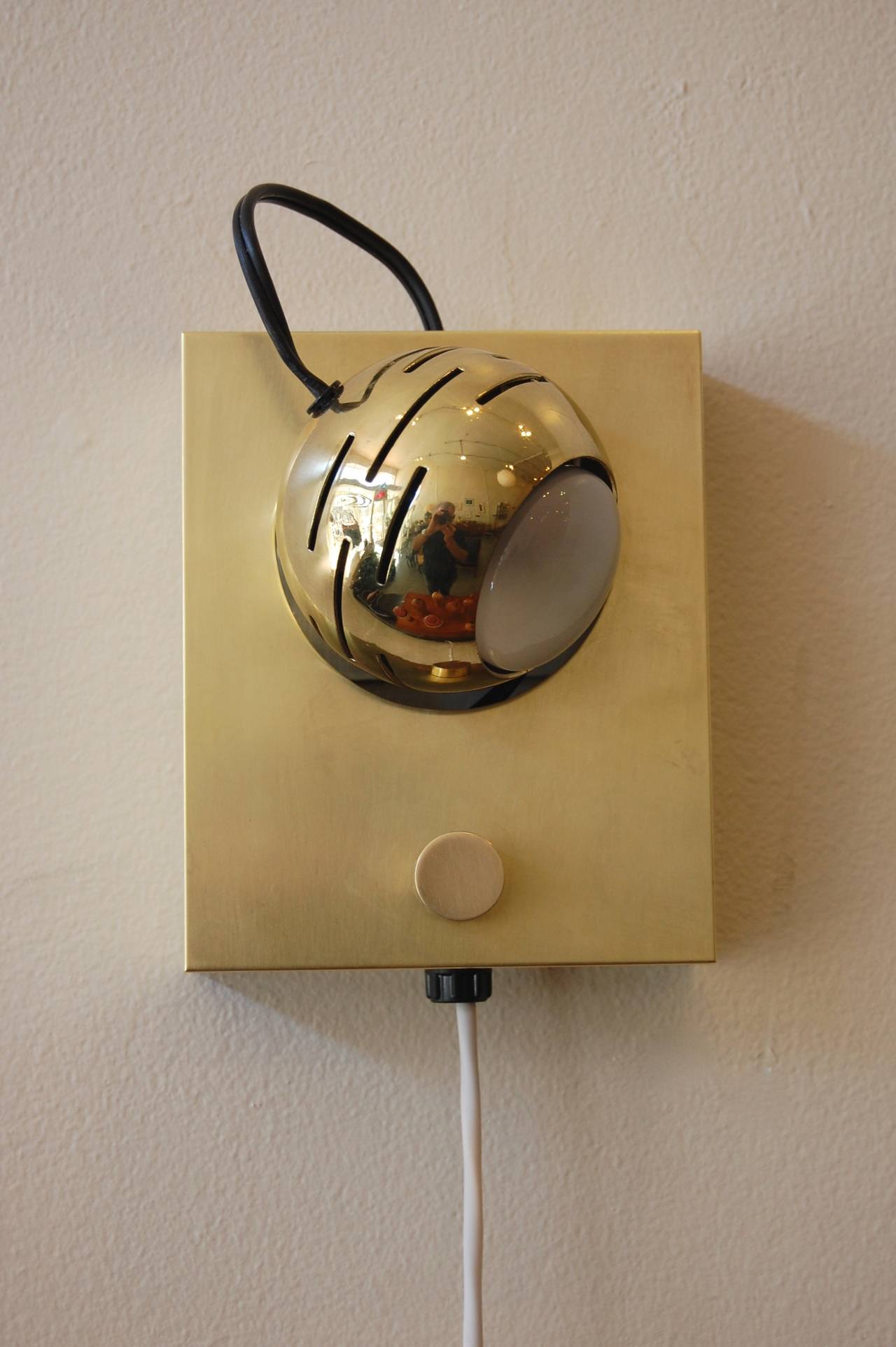 Mid-Century Modern Arredoluce Eye Ball Wall Lamp