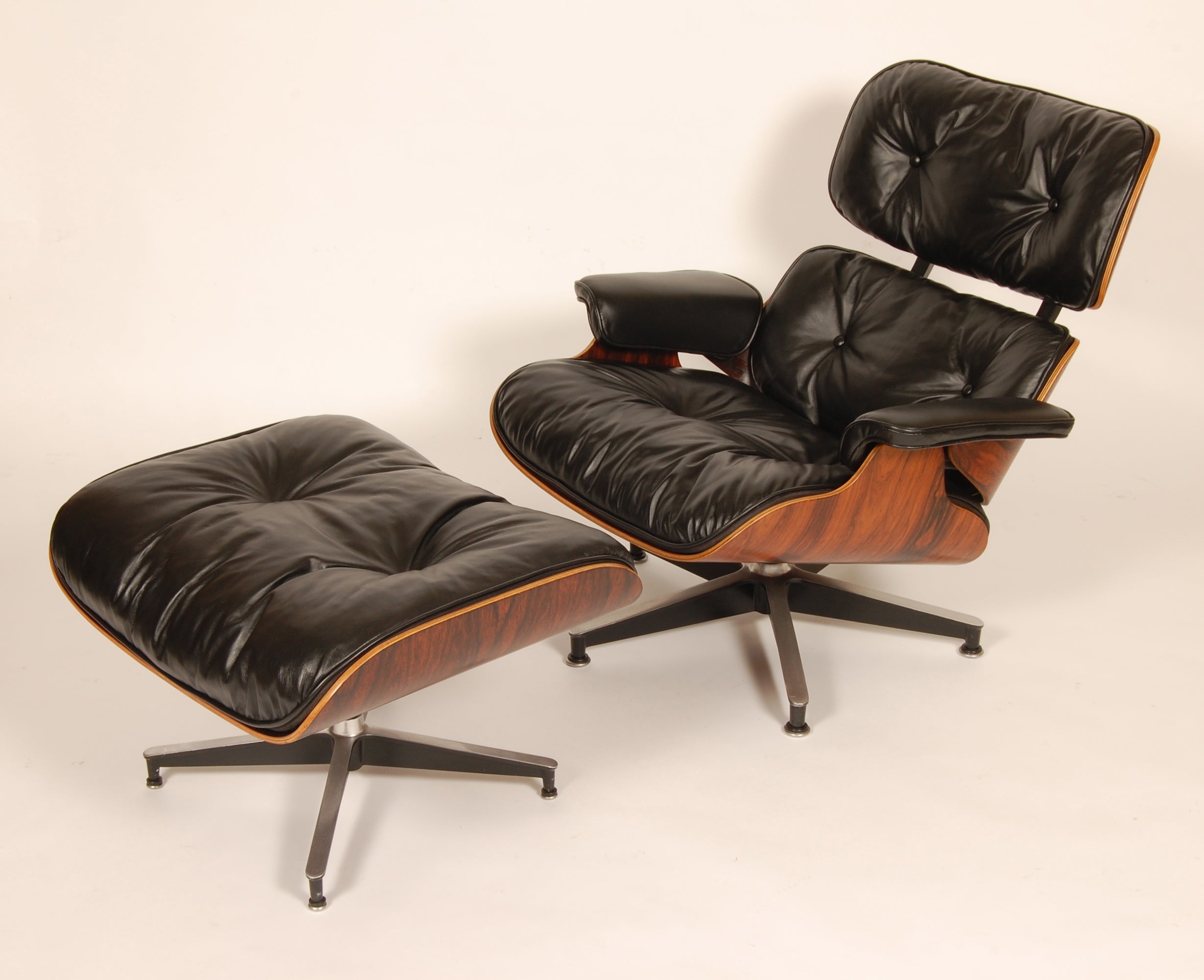 Eames Lounge Chair 
Ottoman 1960s