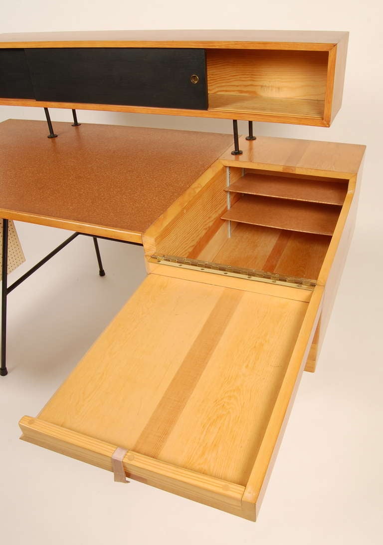 Mid-20th Century Modernist Desk