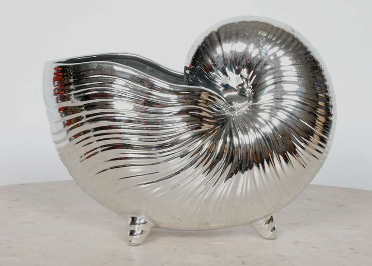 Fritz & Floyd Metallic Silver Nautilus Shell Vase 1