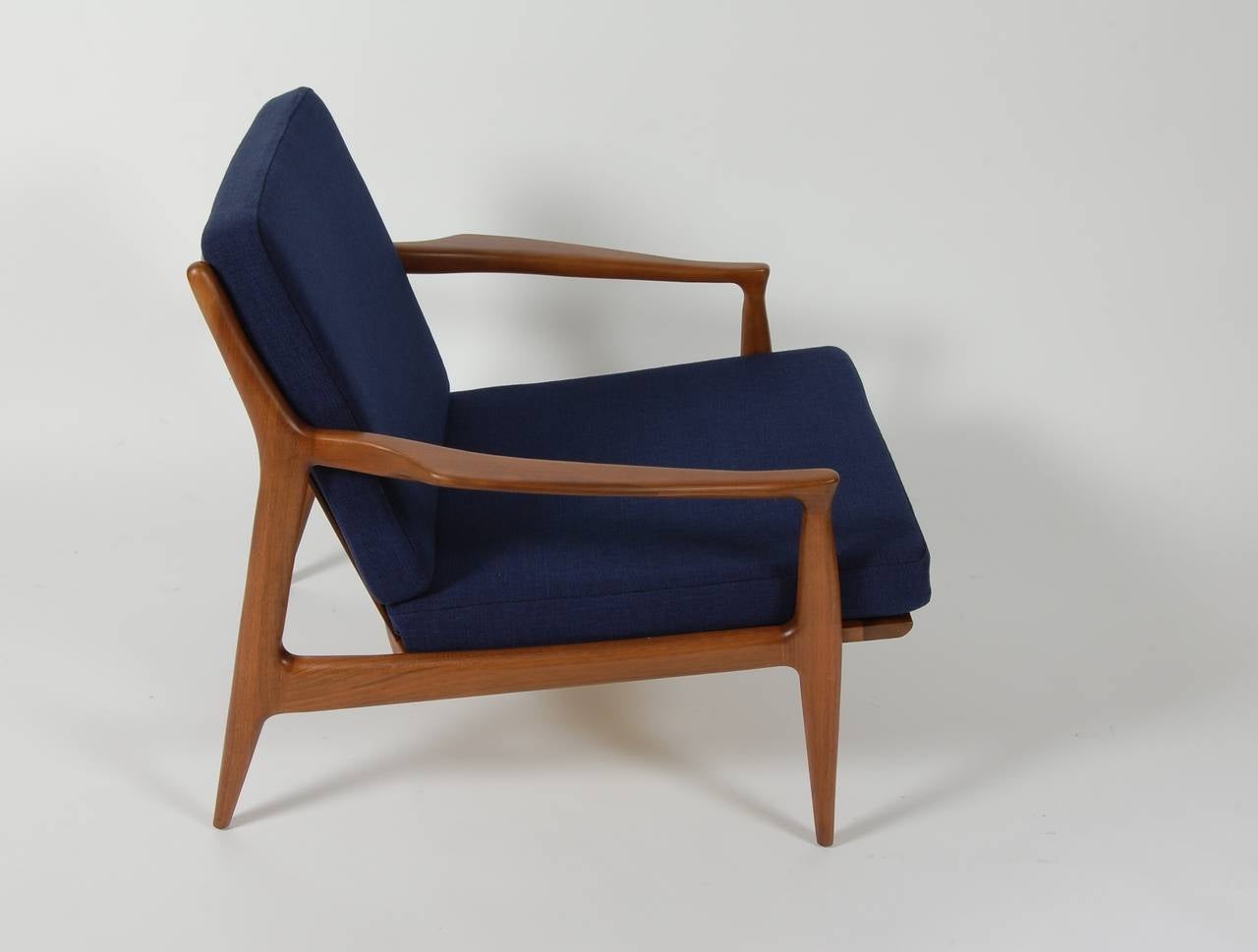 Lacquered Milo Baughman Archie Lounge Chair