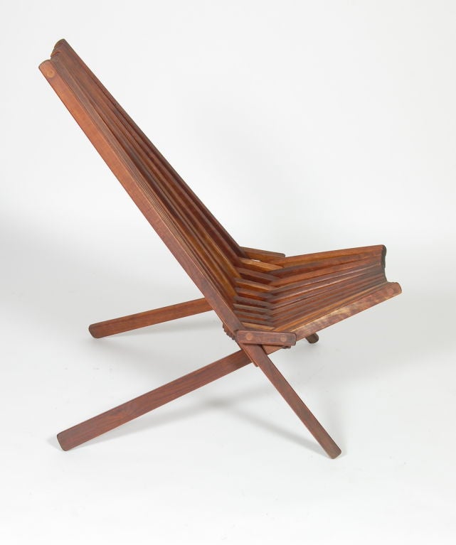 20th Century Folding Wooden Lounge Chairs