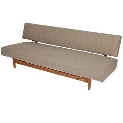 Daybed / Sleeper Sofa