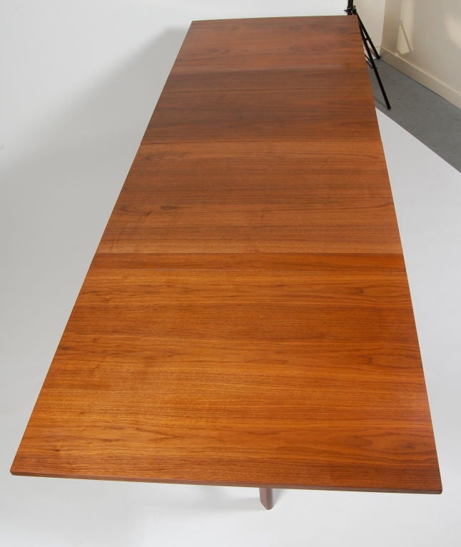 Gate-leg Folding Dining Table 1