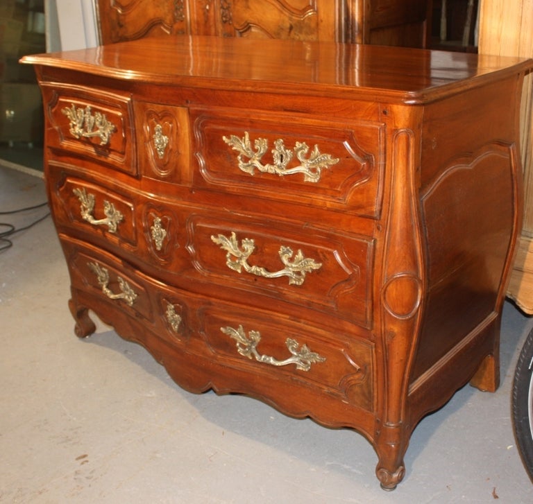 French Exquisite Louis XV Period Commode, circa 1760