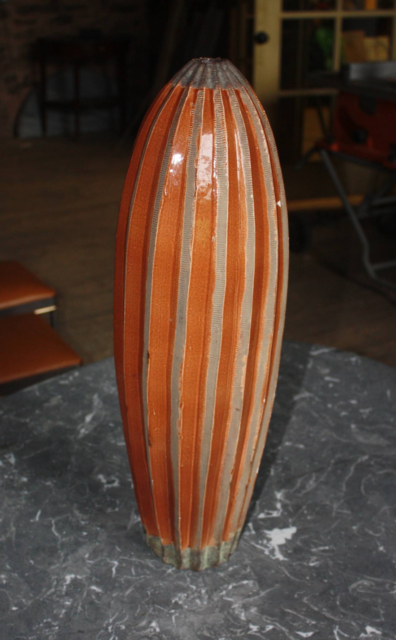 Art Deco Studio Pottery Vase, 1930s In Excellent Condition In Doylestown, PA