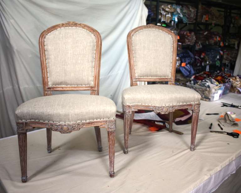 Pair of Louis XVI Side Chairs, 18th Century In Excellent Condition In Doylestown, PA