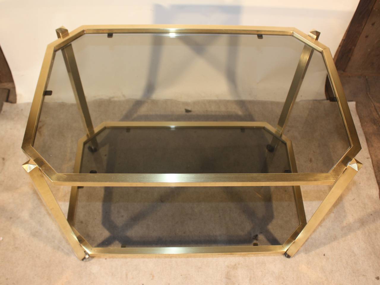 Brass and Smoked Glass Drinks Cart, circa 1960 In Excellent Condition In Doylestown, PA