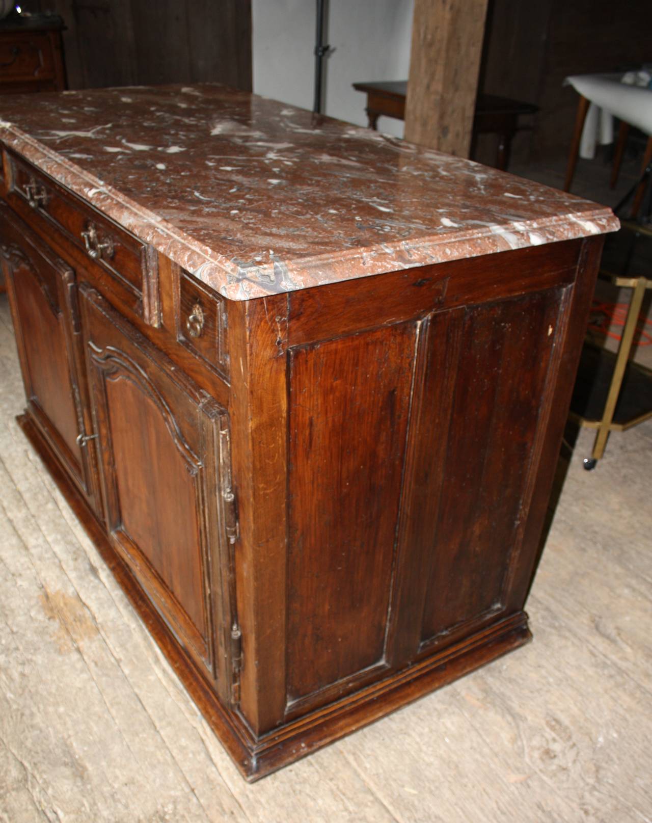 18th Century French Buffet De Chasse In Distressed Condition In Doylestown, PA