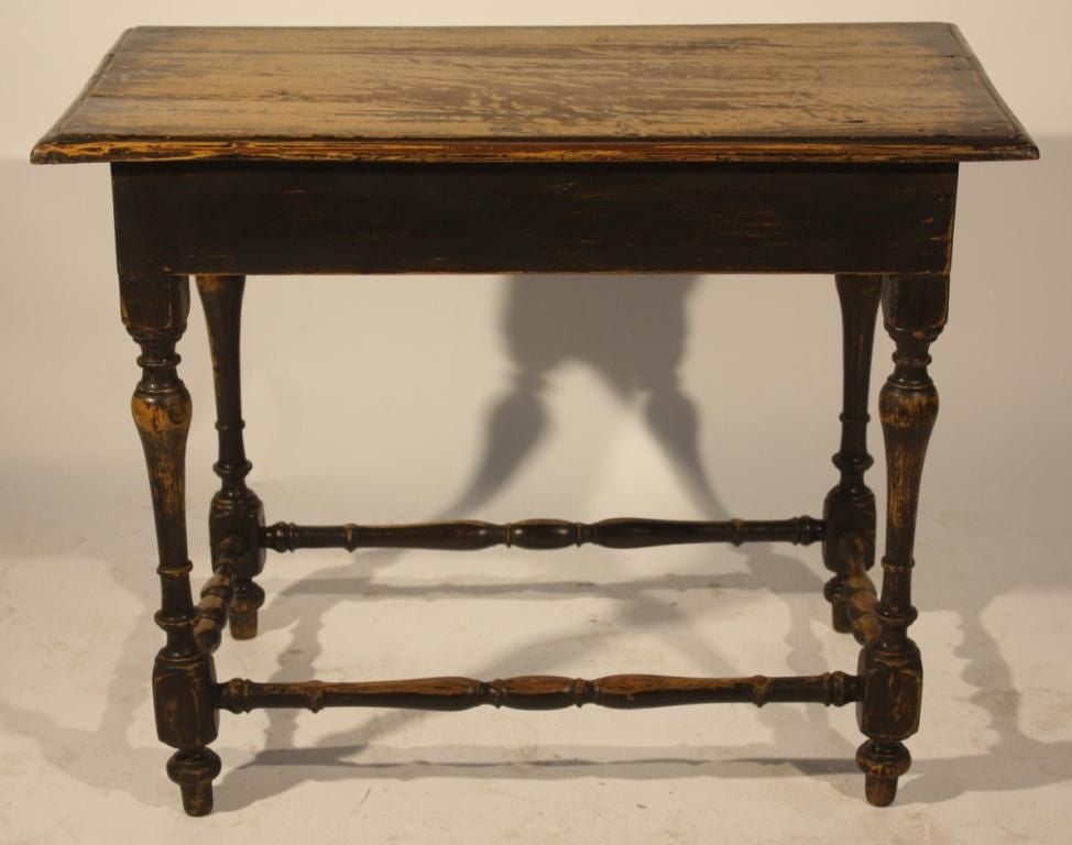 18th century William and Mary Tavern Table 2