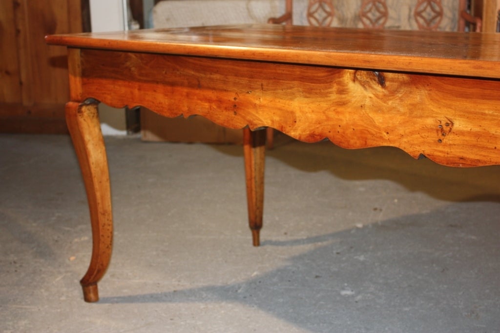 18th Century French Country Louis XV Farm Table