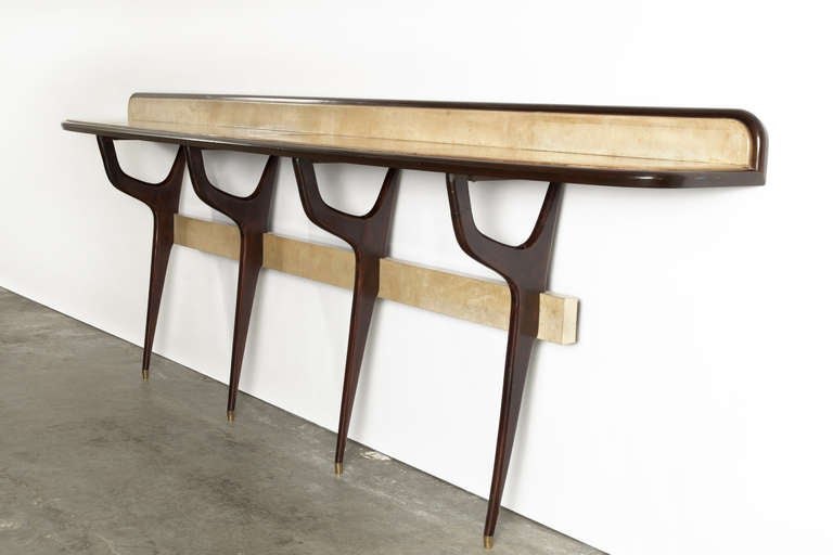 Guglielmo Ulrich Grand Console On Four Legs  In Excellent Condition For Sale In New York, NY