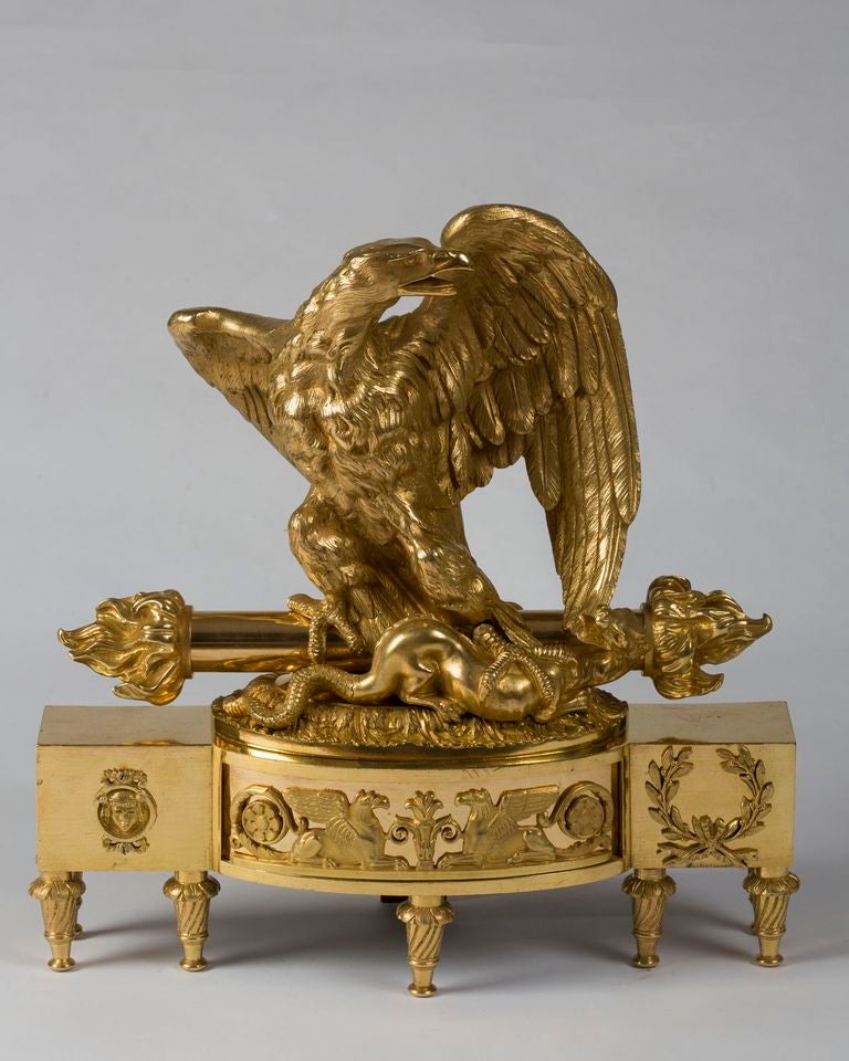 Primo impero Rara coppia di Chenets (Andirons) in bronzo dorato Impero in vendita