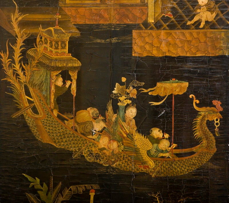 Chinese Black and Polychrome Lacquered Eight-Panel Screen For Sale 2