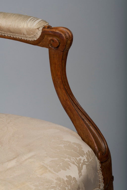 18th Century and Earlier Large Louis XV Beechwood Fauteuil Cabriolet, stamped Delanois