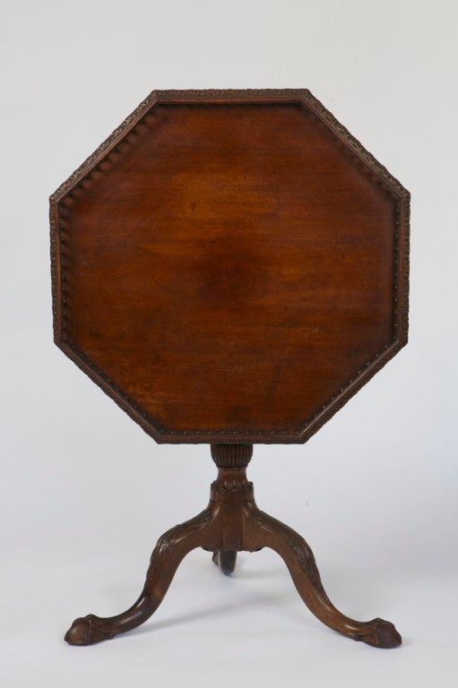 English George III Mahogany Octagonal Tilt Top Tea Table For Sale