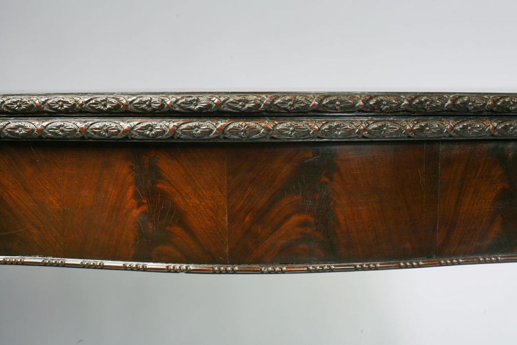 Mahagoni-Spieltisch aus George III.-Zeit (Holz) im Angebot