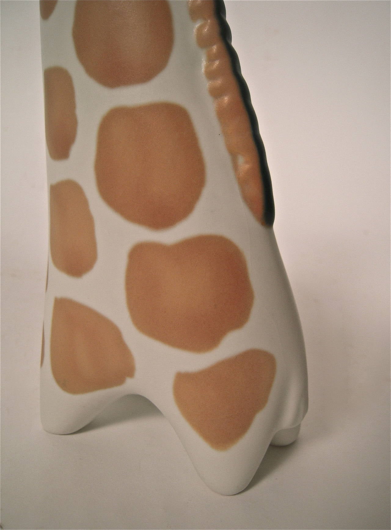 Vintage Arabia Pottery Giraffe by Taisto Kaasinen, Finnish, circa