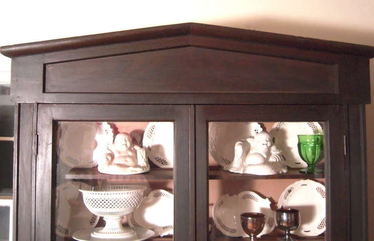 19th c. Country Neoclassical Breakfront Bookcase Cabinet In Good Condition In Essex, MA