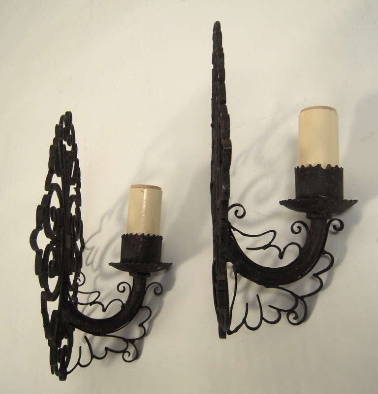 20th Century Pair of Graphic Wrought Iron Wall Sconces