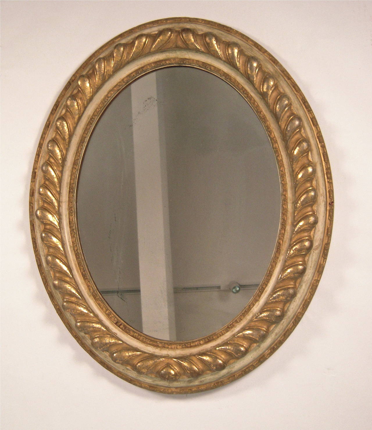 Plaster 19th Century Neoclassical Italian Giltwood Oval Mirror