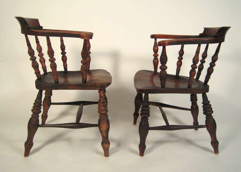 Pair of 19th Century American Windsor Captain's Chairs In Good Condition In Essex, MA