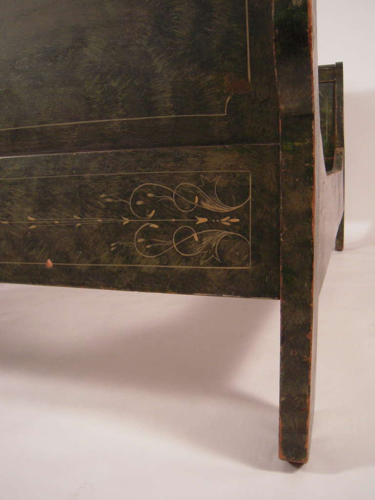 American Neoclassical Green Painted Sleigh Bed, circa 1820-1840 3