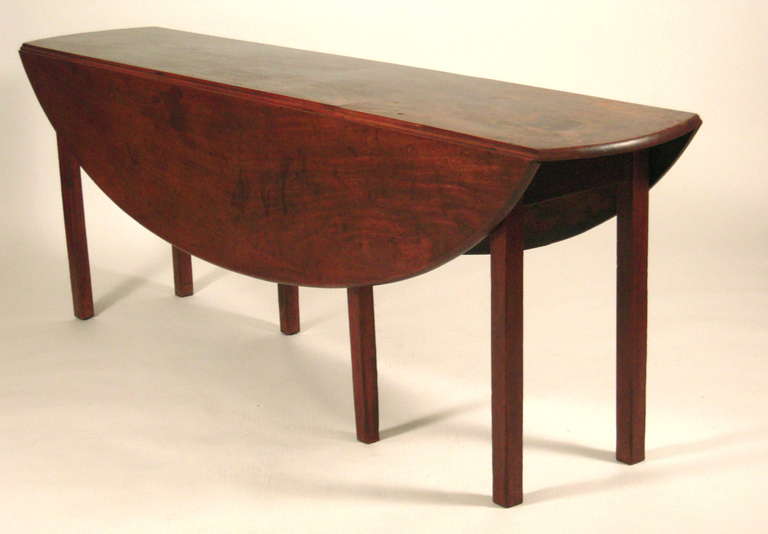 British Large George III Wake Table in Mahogany