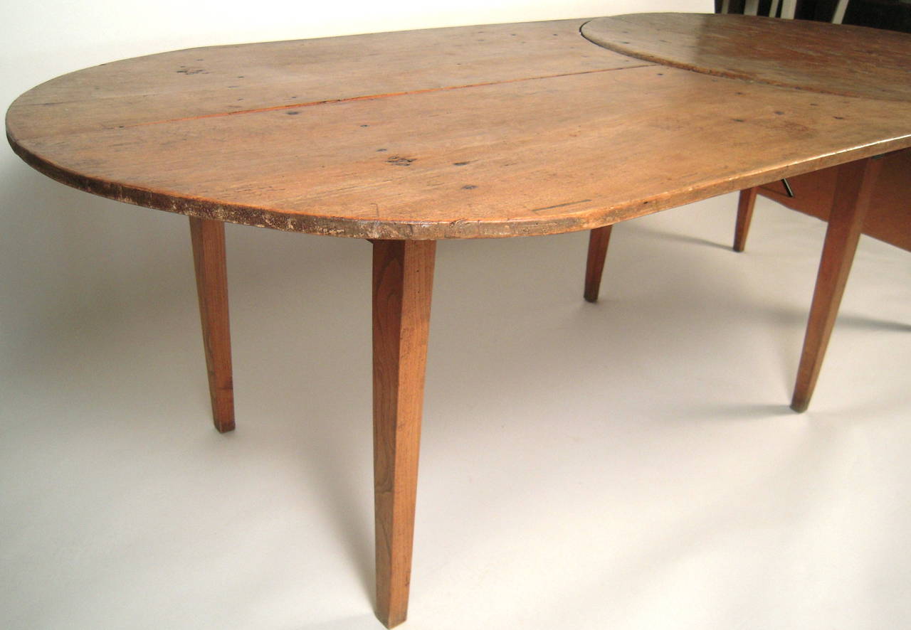 Chestnut American Two-Part Country Dining Table