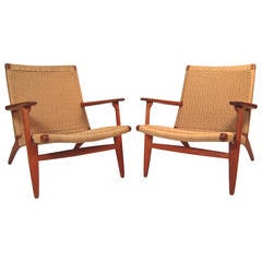 Pair of Hans Wegner CH 25 Easy Chairs