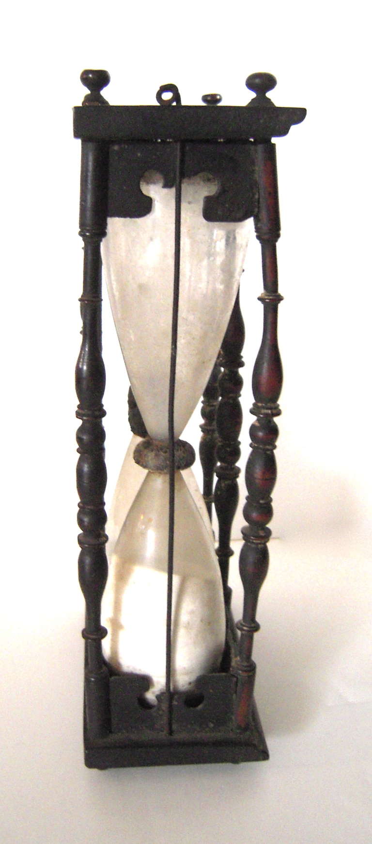 An 18th Century English Double Hourglass In Good Condition In Essex, MA