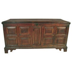 Architectural American Southern Carved Blanket Chest, circa 1780