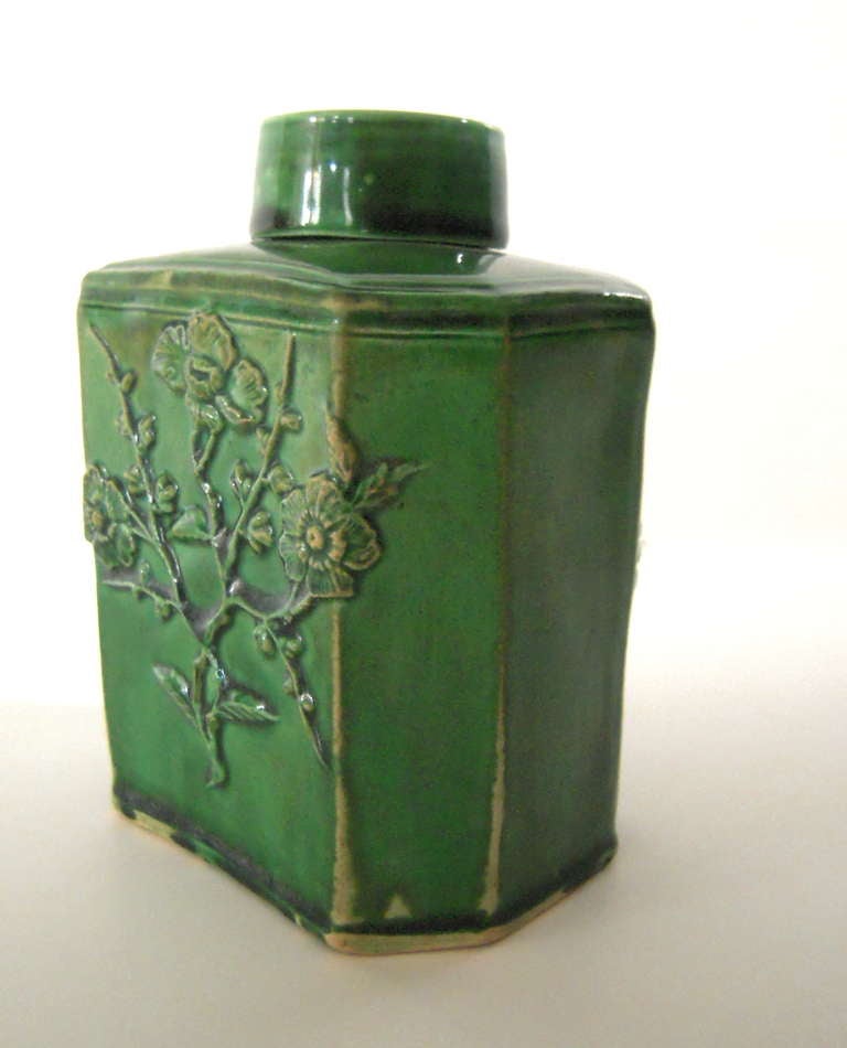 ceramic tea caddy