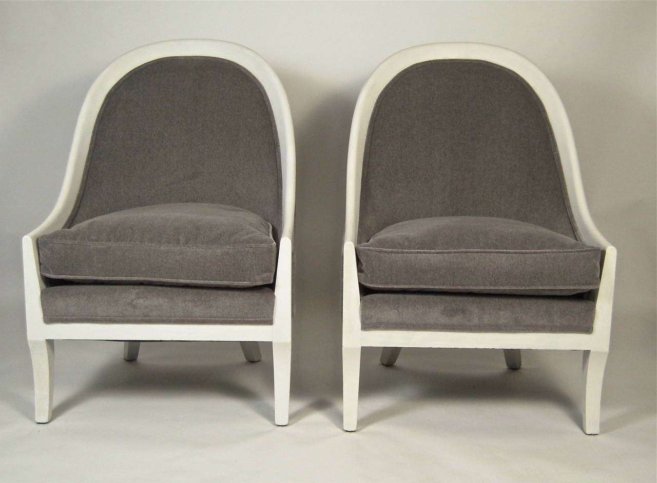 Pair of Regency Style Gondola Back Upholstered Chairs In Excellent Condition In Essex, MA