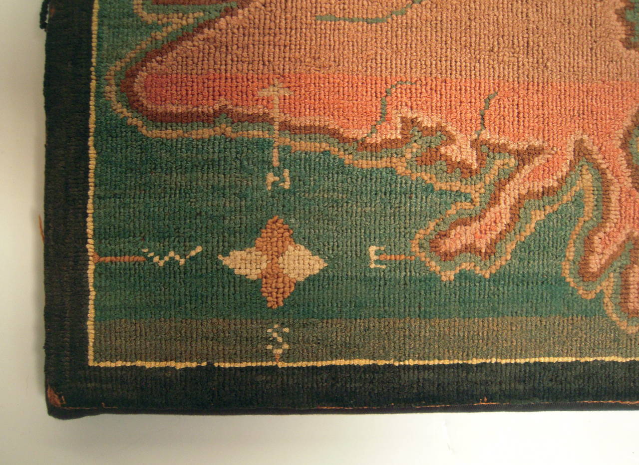 Newfoundland Map Hooked Grenfell Mat In Good Condition In Essex, MA