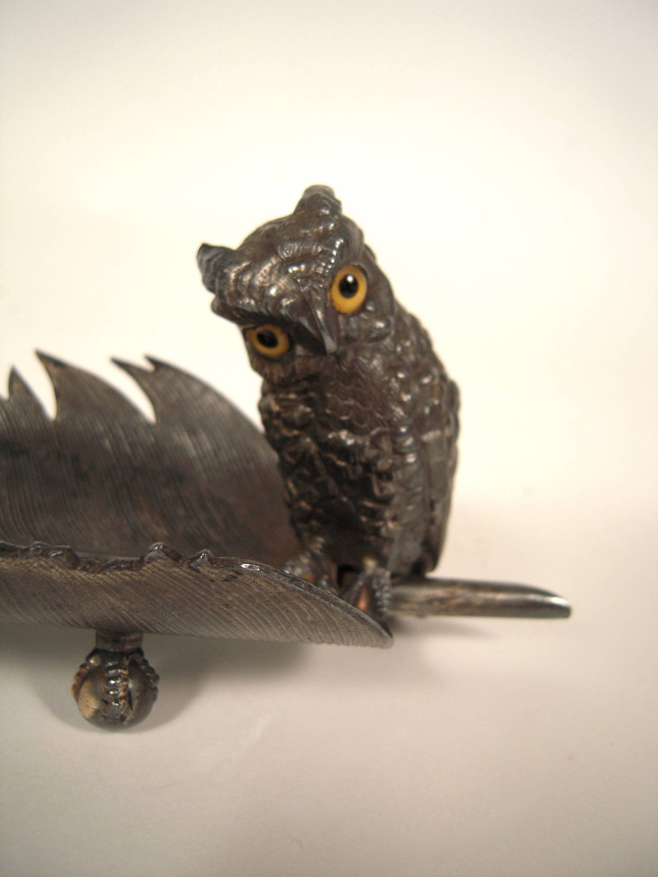 British Antique Owl and Feather Pen Rest, circa 1880
