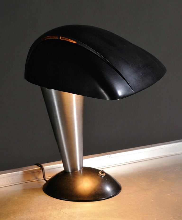 Mid-20th Century Streamline Polaroid Desk Lamp by Walter Dorwin Teague, circa 1939