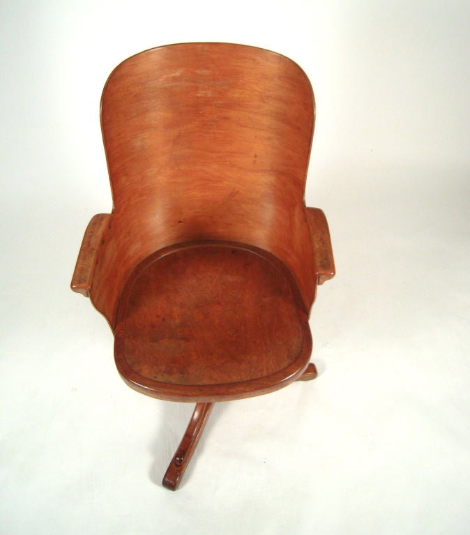 American Unusual Stylish Bentwood Office Chair