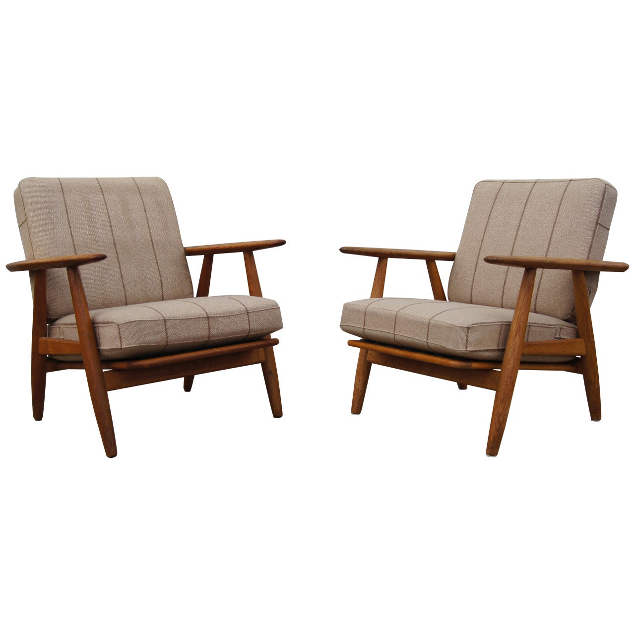 Pair of GE-240 Lounge Chairs by Hans Wegner for GETAMA