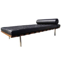 Barcelona Daybed by Mies van der Rohe for Knoll