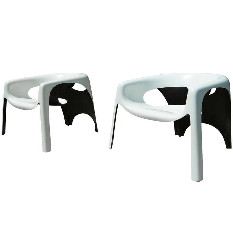 Pair of Space Age Fiberglass Outdoor Chairs at 1stDibs
