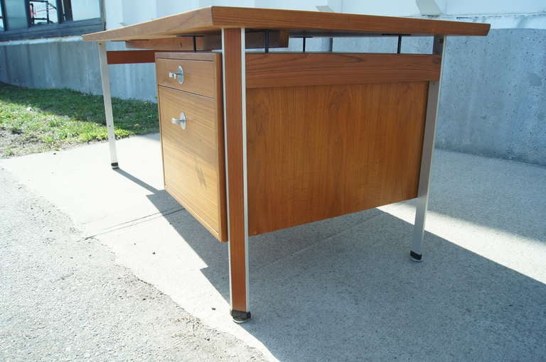 Teak Desk with Canted Legs by Finn Juhl for France & Son In Excellent Condition In Dorchester, MA