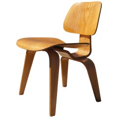 Retro Early Oak DCW Dining Chair by Charles and Ray Eames for Herman Miller