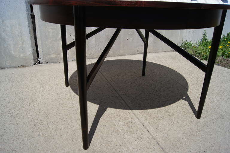 Danish Modern Round Rosewood Dining Table with Extension 3