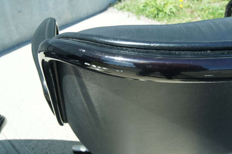 American Black Leather Executive Chair by Charles Pollock for Knoll
