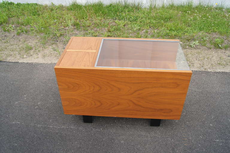 Mid-Century Modern Walnut Side Table with Planters by George Nelson for Herman Miller For Sale